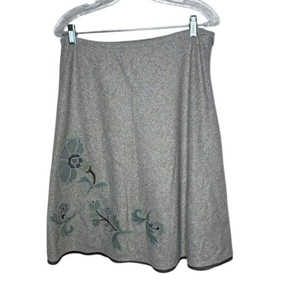 J.Jill Elegant Gray Stretch Floral Embroidered Wool Blend A-Line Skirt. Size 12. - Picture 1 of 8